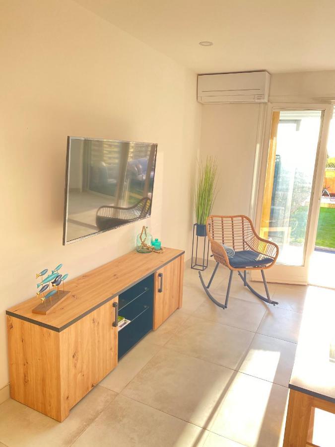 Somptueux Appartement Renove En Bord De Mer ซิ-ฟูร์-เล-ปลาจ ภายนอก รูปภาพ
