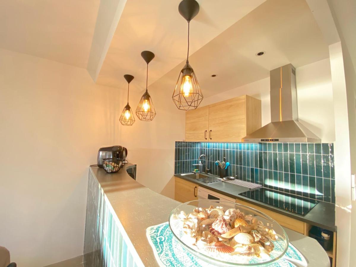 Somptueux Appartement Renove En Bord De Mer ซิ-ฟูร์-เล-ปลาจ ภายนอก รูปภาพ