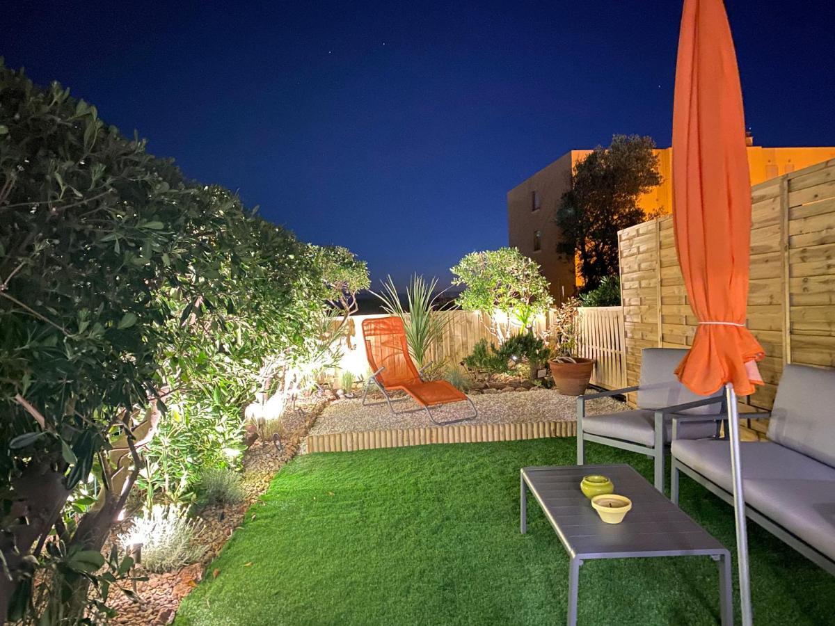 Somptueux Appartement Renove En Bord De Mer ซิ-ฟูร์-เล-ปลาจ ภายนอก รูปภาพ