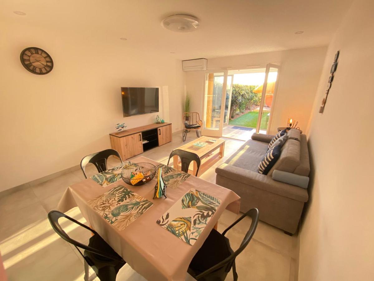 Somptueux Appartement Renove En Bord De Mer ซิ-ฟูร์-เล-ปลาจ ภายนอก รูปภาพ
